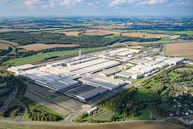 Aerial view of the Volkswagen plant Zwickau/Mosel. From 2020, only electric vehicles for the Volkswagen, Audi and Seat brands will be produced here. (Volkswagen AG)