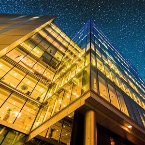 Ziel von ProKilowatt ist es, Eigentümer zu ermutigen, bestehende Anlagen zu erneuern und in effizientere Technologien zu investieren. (Bild:  Mario Guti)