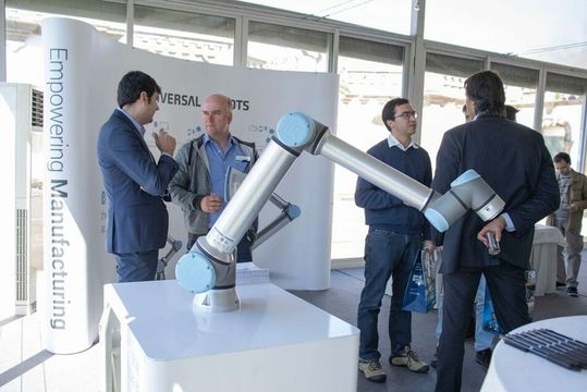(Universal Robots schickt auch in diesem Jahr seine Cobots wieder auf Tour durch Deutschland, Österreich und die Schweiz. Bild: Universal Robots)