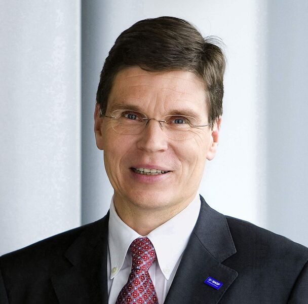 Dr. Hans-Ulrich Engel, Finanzvorstand, Chairman und CEO der BASF: 