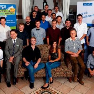 Absolventen der Gesellenprüfung der Kfz-Innung Schwaben.(Bild:  Innung)