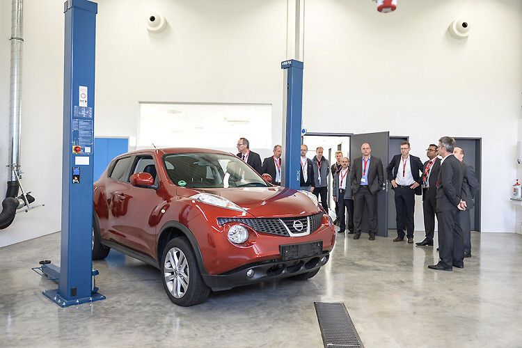 Es gibt drei Werkstattbereiche mit Flächen zwischen 68 und 133 Quadratmetern. (Foto: Nissan)