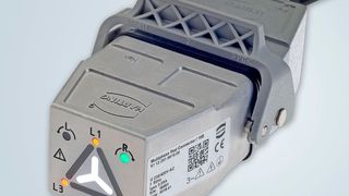 Der Mehrphasenprüfstecker ermöglicht es, bei Leitungen zu Drehstrommotoren die Drehrichtung (im Bild: nach rechts) und die Verschaltung (im Bild: Sternschaltung) anzuzeigen. (Harting)