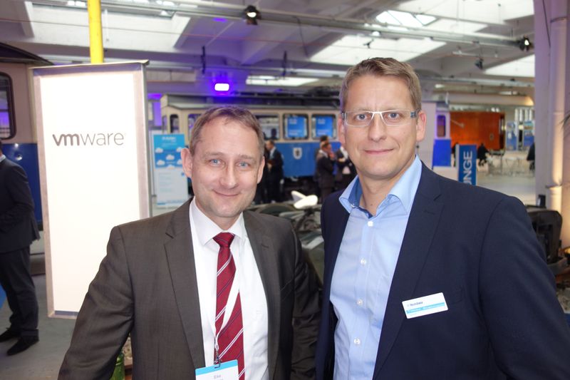 (l.) Eike Köllner, VMware mit Tobias Boekmann, Tech Data (Bild: IT-BUSINESS)