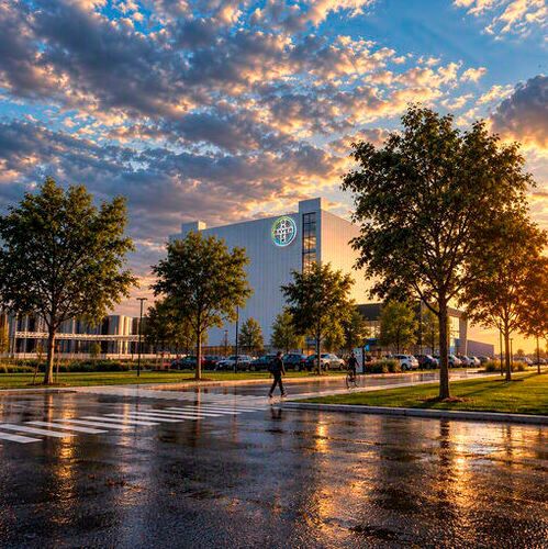 Bayer has plans to invest 2.2 billion dollars in a new pharmaceutical manufacturing site in New Albany, Ohio, U.S. (Source:  Bayer)