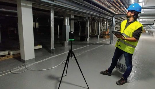 Die Punktwolken werden automatisch mit Imerso synchronisiert und mit den BIM Modellen abgeglichen. (Bild:  Imerso/STÄBLEIN Architekten)