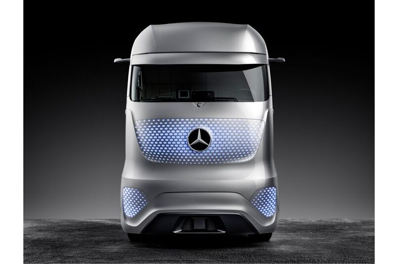 Daimler etwa hat kürzlich angekündigt, in den kommenden Jahren eine halbe Milliarde Euro in die Entwicklung der Technik investieren zu wollen. (Daimler)