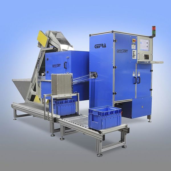 Optisort Prüf- und Sortiersystem mit Verpackungseinheit für KLT-Behälter.  (Bild: Gefra)