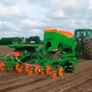 (Landmaschinen Amazonen Werke)