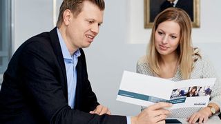 Daniel Hennig, kaufmännischer Leiter der Herbrand-Gruppe, will die Zahl der Mitarbeiter in der Zeitarbeitsfirma weiter aufstocken. (UNICO.MEDIA)