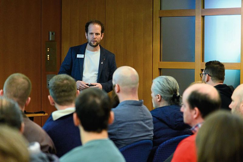 Auch in zahlreichen Fachvorträgen erhielten die Besucher Laborwissen aus erster Hand.    Mehr Infos zu den kommenden LAB-SUPPLY-Messen finden Sie auf www.lab-supply.info (Bild: Stefan Stark)