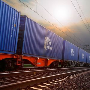 Kommt der Konjunkturzug in Deutschland wieder ins Rollen? Der aktuelle Ifo-Index gibt Anlass zu Optimismus.