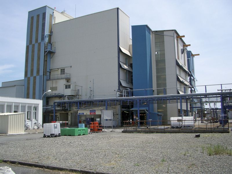 Das Arkema-Werk Mont in der französischen Region Pyrénées-Atlantiques. Dort produziert das französische Chemieunternehmen Carbon Nanotubes im semi-industriellen Maßstab. (Bild: Arkema)