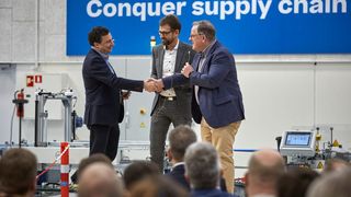 Procter & Gamble arbeitet mit zigtausenden von Lieferanten zusammen. Nur ein Bruchteil wird jedes Jahr für außerordentliche Leistungen geehrt. Unter den Glücklichen fand sich vor Kurzem aber der Logistiksystemspezialist Körber. Hier mehr dazu ... (Bild: Körber)