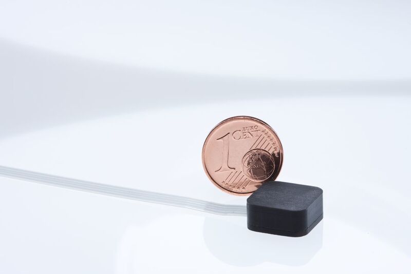 Abb.3: Der kleinste Magnetrührer im 2mag-Portfolio verfügt ebenfalls über den verschleißfreien Induktionsantrieb. Er ist für ein Rührvolumen bis 25 ml optimiert und ist z.B. für die Geräteintegration in Photometer geeignet.  (2mag)