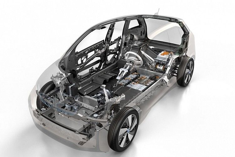Großer Aufwand: Der BMW i3 besteht aus einem Alu-Chassis und einer Zelle aus CFK. (Foto: BMW)