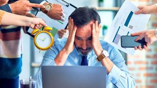 Die Problematik sicherer Netzwerkanbindungen bringt vor allem in der Coronakrise Hersteller und MSSPs an ihre Grenzen. Fortinet stellt seine neuen Lösungen vor. (© Krakenimages.com – stock.adobe.com)