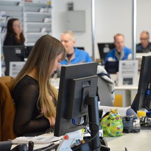 (Achter / »kfz-betrieb«)