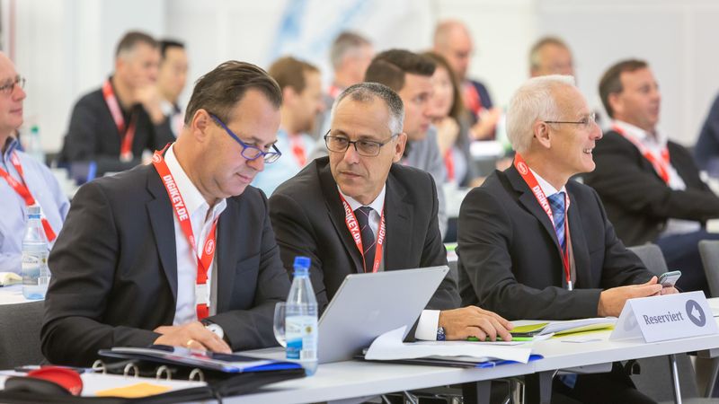 Eindrücke vom 2. Anwenderforum Relaistechnik vom 17. bis 18. Oktober 2019 in Würzburg  (VCG)