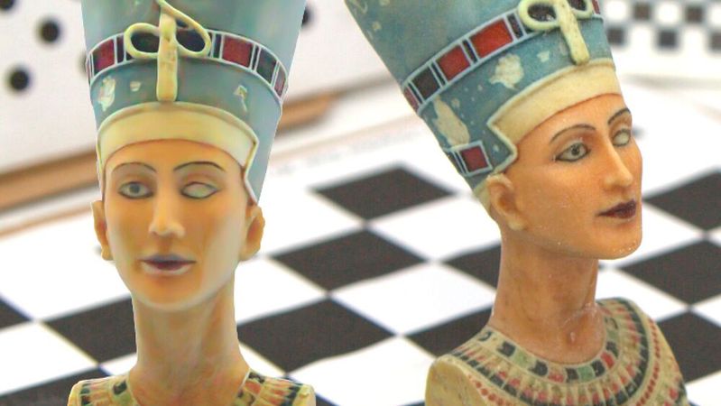 Left: Rendering with Cuttlefish::Proof, right: physical 3D printing—The new plug-in for the 3D printing software Cuttlefish simulates color, translucency and material effects true to the original—for maximum printing reliability and efficiency.(Image: Fraunhofer IGD)