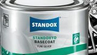 Der neue Standohy Basecoat Pure Silver lässt Felgen, Spiegelgehäuse und Anbauteile glänzen wie flüssiges Metall. (Archiv: Vogel Business Media)