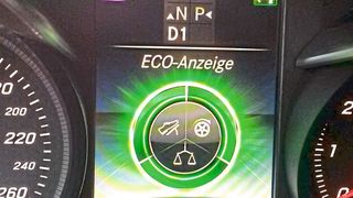 Alles „Grün“: Neben optimierter Hardware ist der Fahrer der größte Hebel, um Emissionen zu senken. (Thomas Günnel/»Automobil Industrie«)