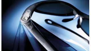 Das Verfahren eignet sich zur Serienherstellung von Bauteilen in Edelstahl und Titan (wie z.B. Brillenscharniere). (Bild: OBE)