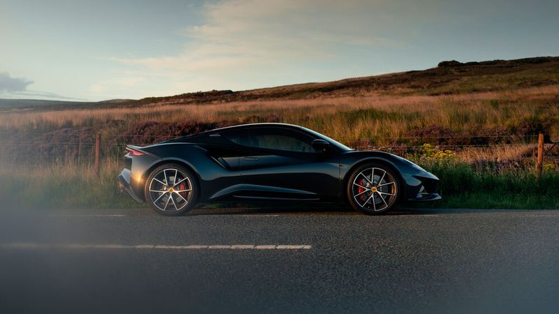Los geht es mit der nahezu vollausgestatteten First Edition bei 94.495 Euro. (Bild: Lotus)