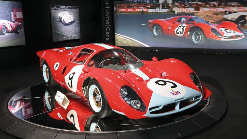 Platz 1 der zehn besten Verkäufe bei der Monterey Car Week 2023: ein 1967er Ferrari 412P Berlinetta, verkauft für 30.255.000 $ (Bonhams) (Bild: Classic Analytics)