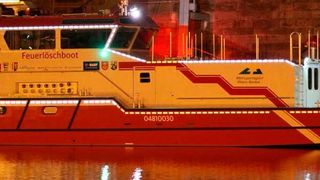 The Fireboat ‘Metropolregion’ in the port of Mannheim (Eaton)