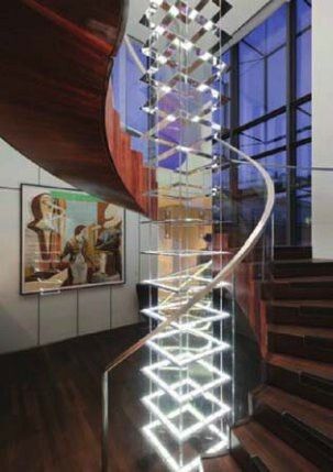 Die gesamte Konstruktion besteht aus 384 OLEDs oder anders ausgedrückt: 2,4 m² aktive OLED-Fläche (Philips)