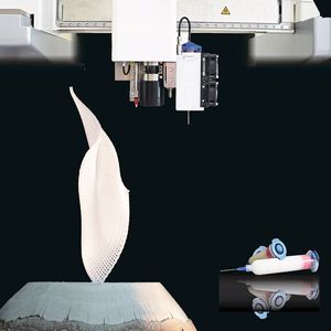 Eine Flamme aus Cellulose-​Verbundmaterial.(Bild:  M.Hausmann/ETH/Empa)