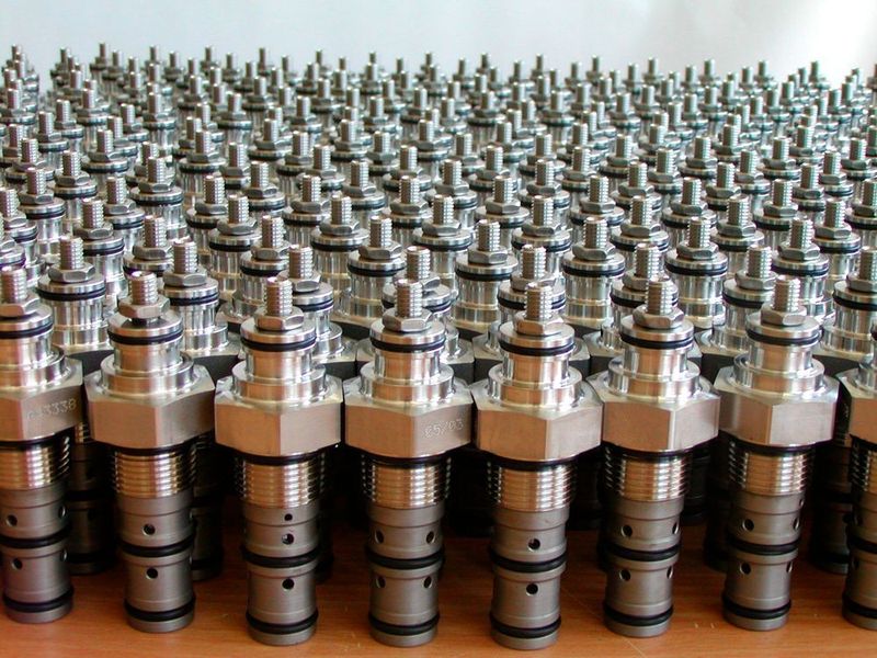 Weber-Hydraulik ValveTech GmbH stellt am Standort Konstanz als Tochtergesellschaft der Weber-Hydraulik Gruppe zuverlässige Proportional- und Schaltventile sowie kundenspezifische Steuerblöcke für anspruchsvolle Anwendungen her. (Bild: Weber-Hydraulik)