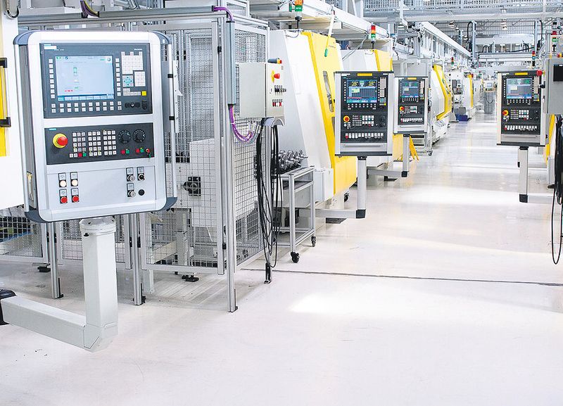 Die vertikale Integration innerhalb der Fertigungsautomatisierung kann den Serienanlauf um 50 % beschleunigen. (Bild: Siemens)