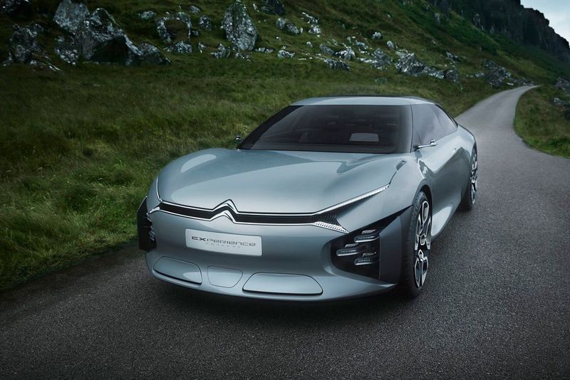 Citroen wird auf dem Pariser Autosalon Anfang Oktober 2016 mit dem CXperience die Studie eines Oberklasse-Fahrzeugs vorstellen. (Citroen)