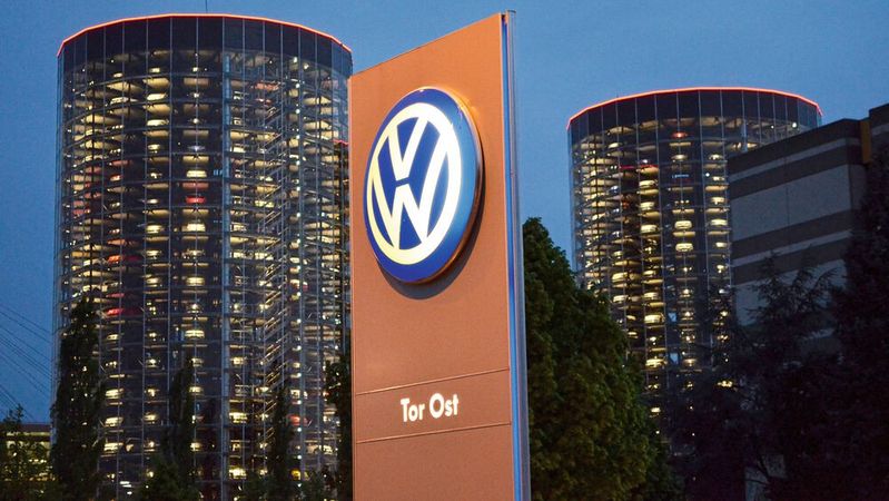 Volkswagen kommt nicht zur Ruhe. Konzernchef Oliver Blume will weiter sparen. (Bild:  Rehberg/»kfz-betrieb«)