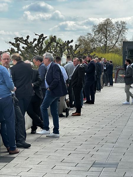 Wer findet den Udo Schillings (Infinigate)? (Bild: Vogel IT-Medien)