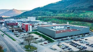 Elring Klinger hat das Geschäftsjahr 2025 besser abgeschlossen als das Vorjahr. (Bild: Elring Klinger)