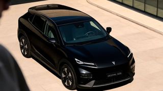 Der Deepal S05 soll zeitnah auch in einer PHEV-Version verfügbar sein. (Bild: Changan)