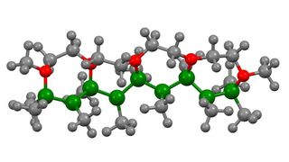 So könnte ein Polymer auf der Basis von Bor aussehen: Die Bor-Atome sind grün; die roten Kugeln entsprechen Sauerstoff-Atomen, die grauen Kohlenstoff- und Wasserstoff-Atomen. (Rian Dewhurst)