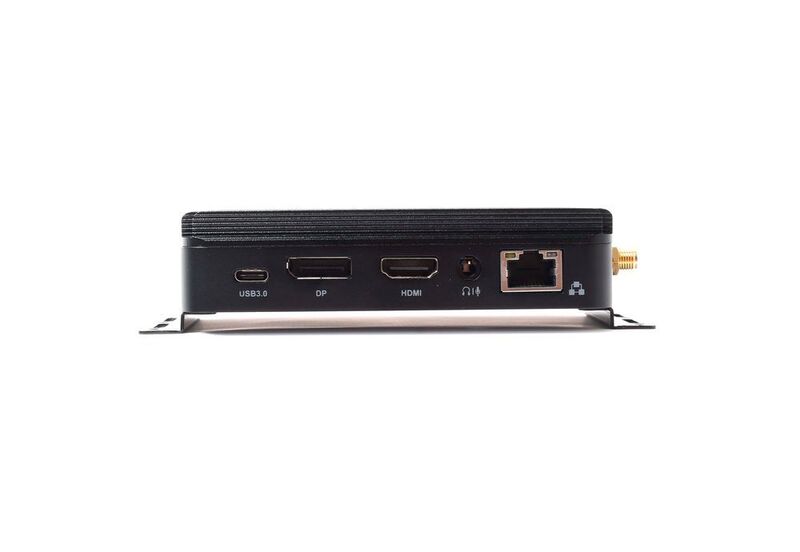 Der Pico verfügt mit HDMI und DisplayPort über zwei Grafikausgänge. Die USB-Typ-C-Buchse ist ein reiner USB-3.1-Gen1-Anschuss. (Zotac)