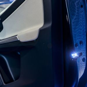 Das LED-Schloss kann auf Kundenwunsch in der Farbwahl und Helligkeit angepasst werden.