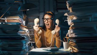 Seit 2020 hat sich der durch Informationsflut ausgelöste Stress am Arbeitsplatz enorm verstärkt. (Bild: stokkete - stock.adobe.com)