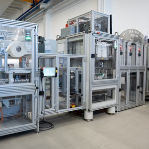 Demonstratoranlage mit integriertem Papure-Lasermodul(Bild:  Fraunhofer IVV)