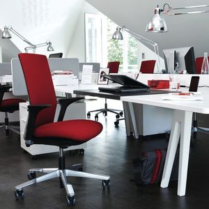 Der HÅG Futu verzichtet wie alle Stühle aus dem Hause HÅG konsequent auf Chrom und PVC - so setzt er keine schädlichen Gase frei und verbessert das Raumklima.