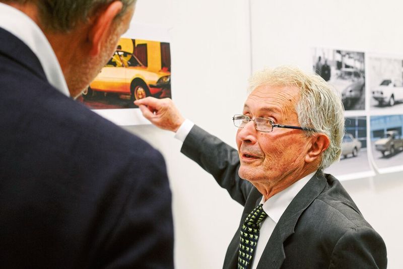Dafür wurde auch Marcello Gandini wieder ins Boot geholt. (BMW)