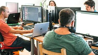 Susi & James sitzt in Mannheim. Dort entwickeln die Mitarbeiter schlaue Sprachassistenten.  (Bild: Susi & James)