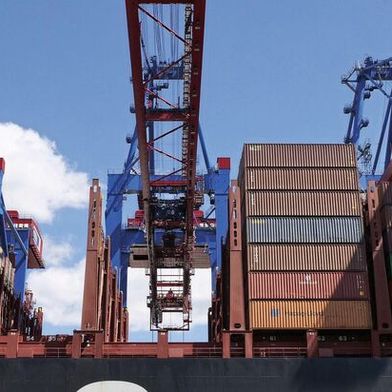 Zusätzliche Handelsabkommen, wie das mit den Mercosur-Staaten, würden laut Ifo Institut die Verluste der deutschen Industrie durch die US-Zölle sogar überkompensieren. (Bild: Pixabay/wasi1370)