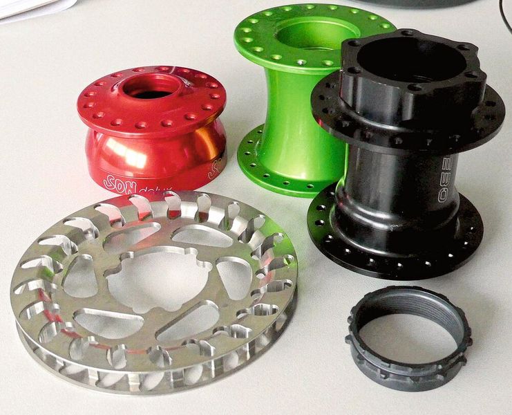 Die Ralf Weisheit GmbH fertigt unter anderem Gehäuse aus Aluminium für Nabenschaltungen und Nabendynamos von Hightech- oder Sonderfahrrädern. (Arno Werkzeuge)