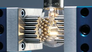 Anwendungsbeispiel für das formflexible Spannsystem von Matrix. Mit einem System lassen sich die unterschiedlichsten Bauteilgeometrien sicher fixieren. Bild: Matrix (Archiv: Vogel Business Media)